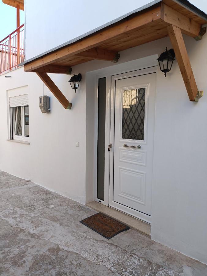 Kalamitsi 2 Floor Apartment Kalamítsion Alexándrou Exterior foto